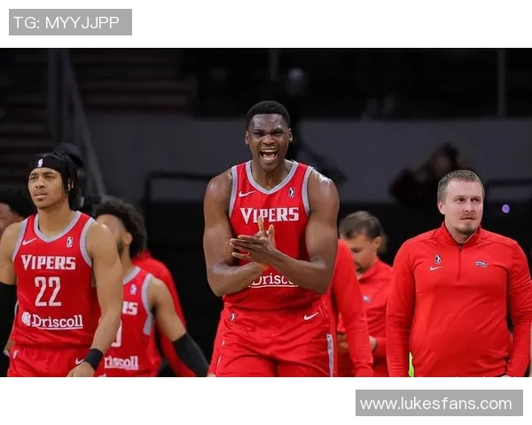 火箭新秀展现出色表现，有望成为球队未来核心