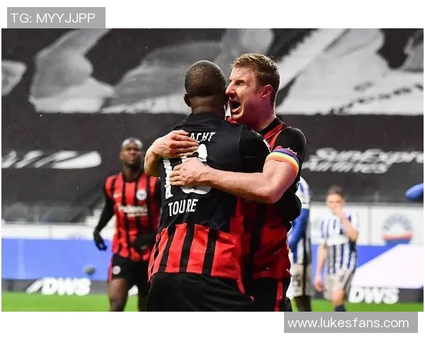 科隆险胜法兰克福，保级形势丝毫未见好转